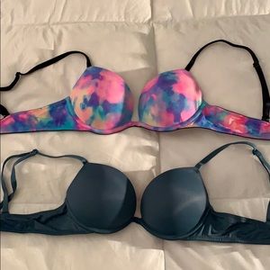 Victoria Secret Pink Bra’s